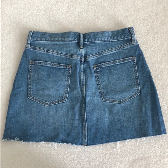 GAP High-Rise Denim Mini Skirt - Picture 3 of 3